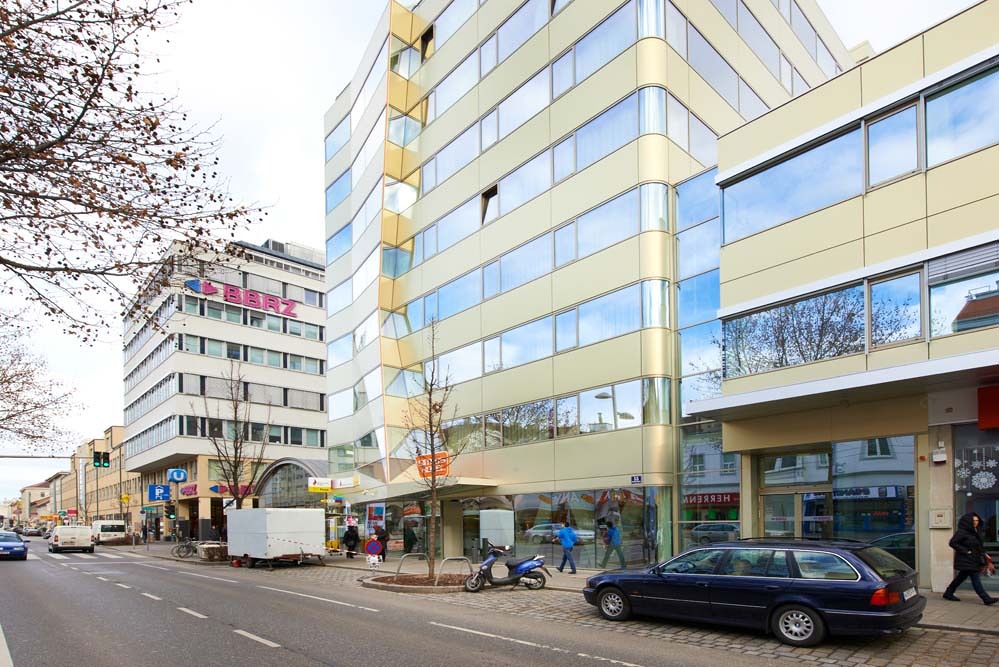 Simm's Hotel Außenansicht